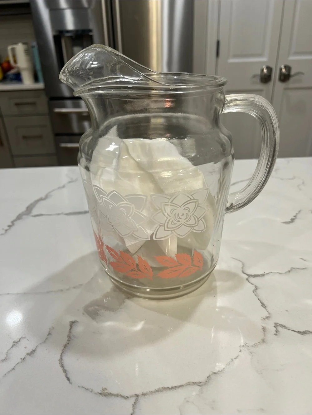 Vintage 1950’s Federal glass pitcher MCM floral leaves pattern w ice lip